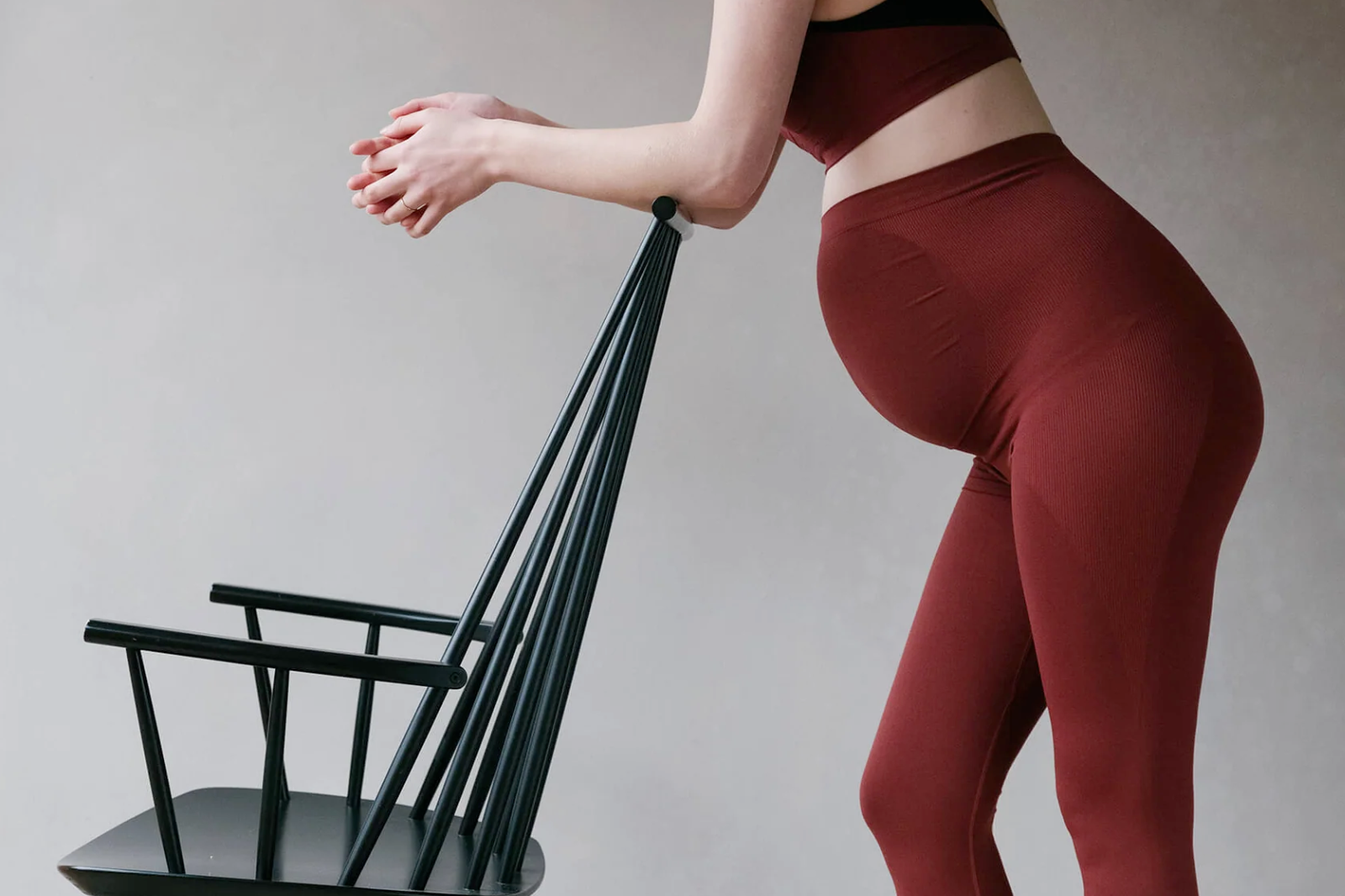 maternity sports bras, maternity activewear, maternity gym wear, maternity leggings