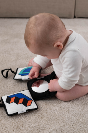 Etta Loves ETTA LOVES X WALALA STUDIO SENSORY HANGING SQUARES - For Babies' First Year 7