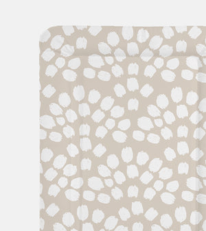 Ralphie Bear Scallop Table Changing Mat 2