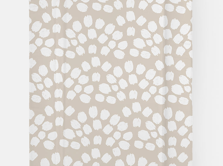 Ralphie Bear Scallop Table Changing Mat 1