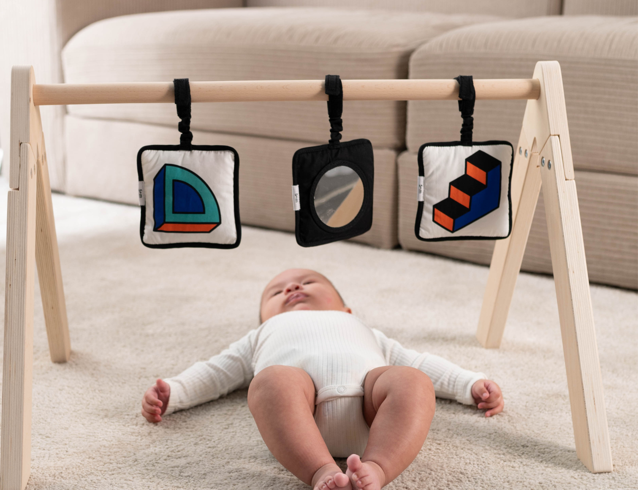 Etta Loves ETTA LOVES X WALALA STUDIO SENSORY HANGING SQUARES - For Babies' First Year 1