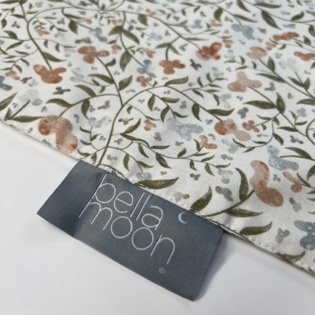 Bellamoon Breastfeeding & Pumping Privacy Cover - Sweet & Wild 5