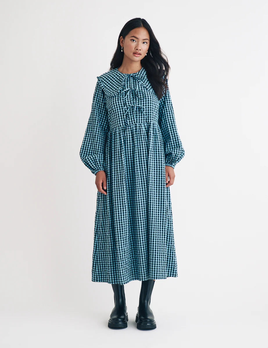 blue gingham peter pan collar dress Blaze Midi – For The Creators This dress features a