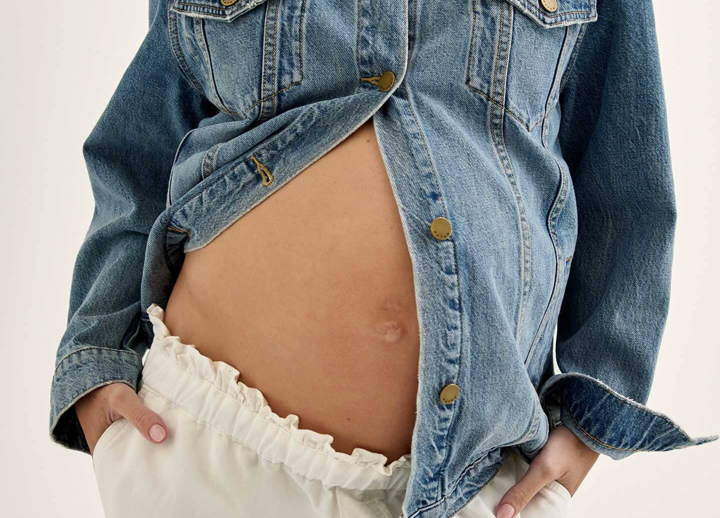Hatch The Classic Maternity Jean Jacket 3