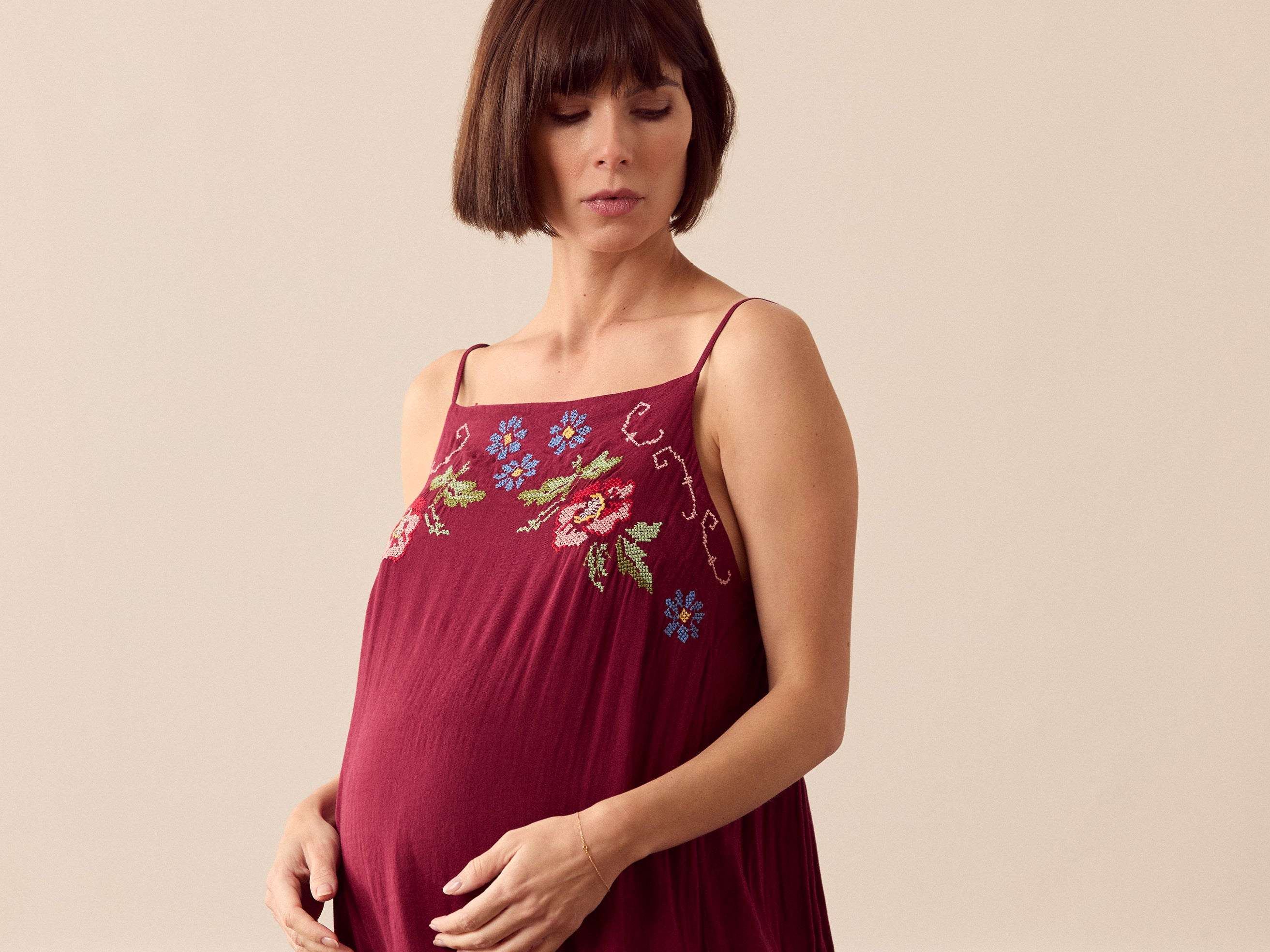 Desmond & Dempsey Square Dress - Dorothea Cross Stitch Burgundy 4
