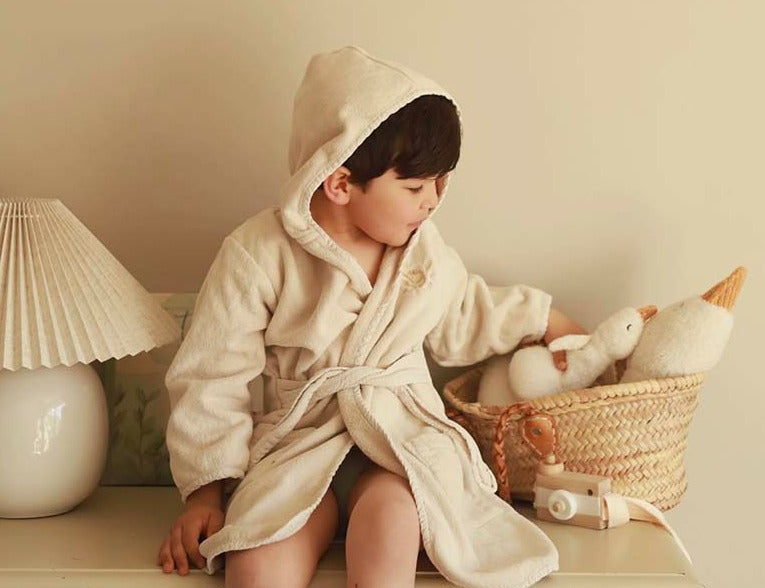 Avery Row Children's Towelling Robe - Mouse 1