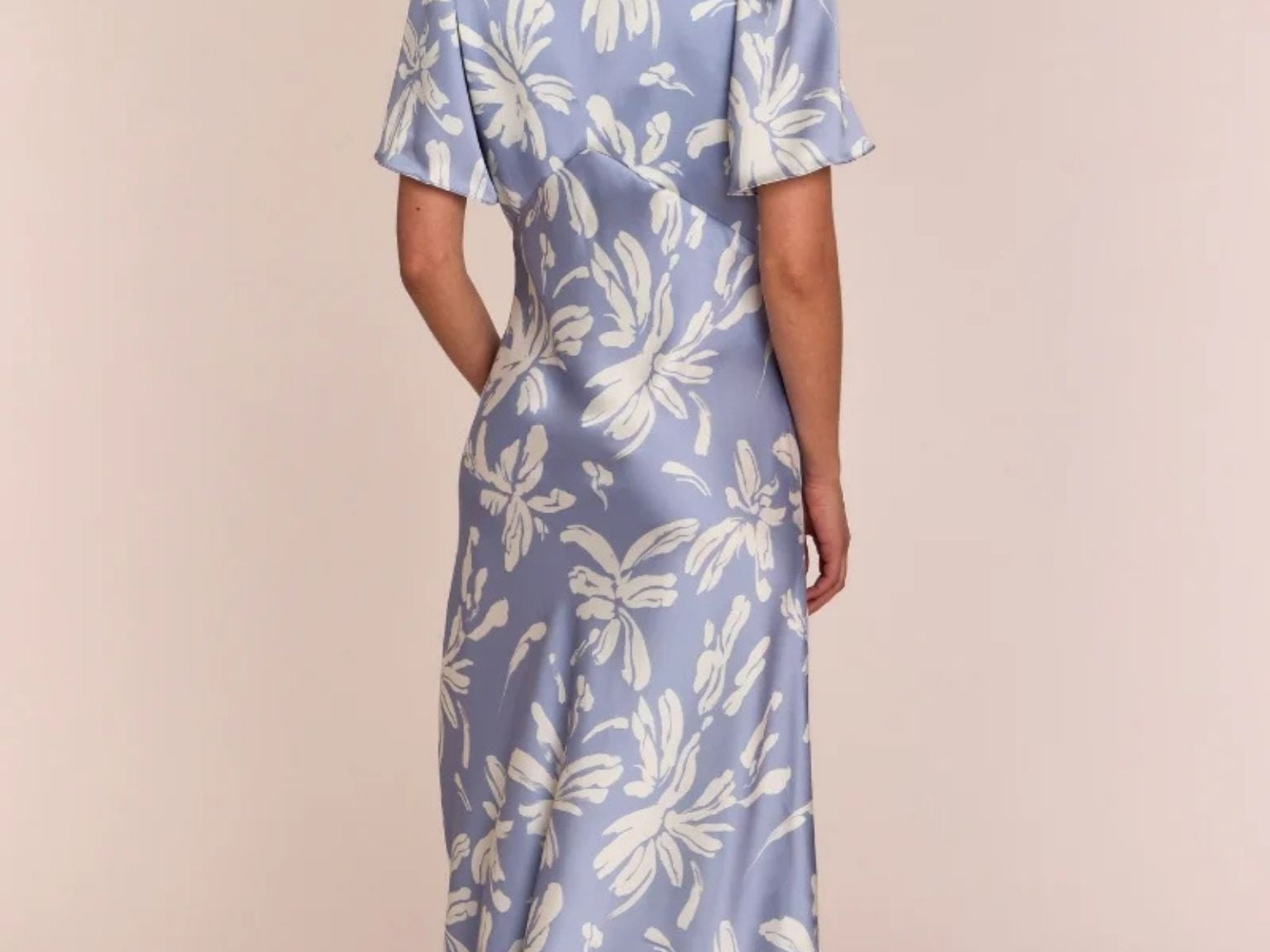 Model wearing Rewritten Ellis Dress in Blue Lily Print