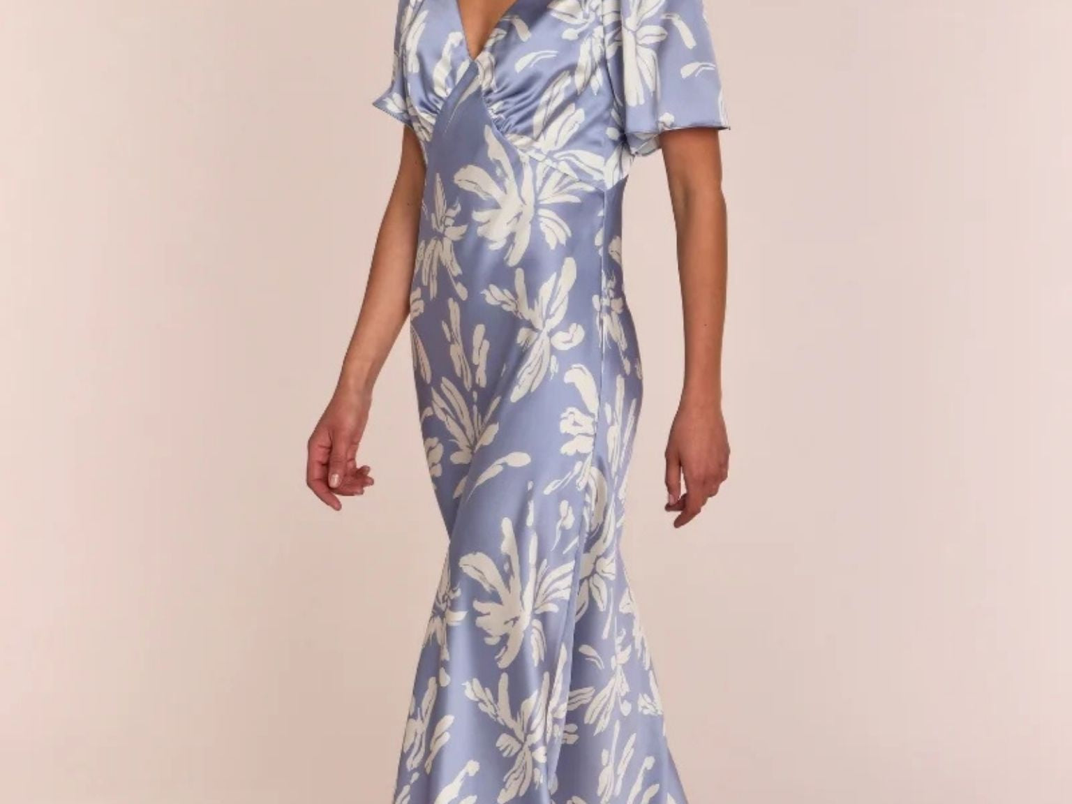 Model wearing Rewritten Ellis Dress in Blue Lily Print