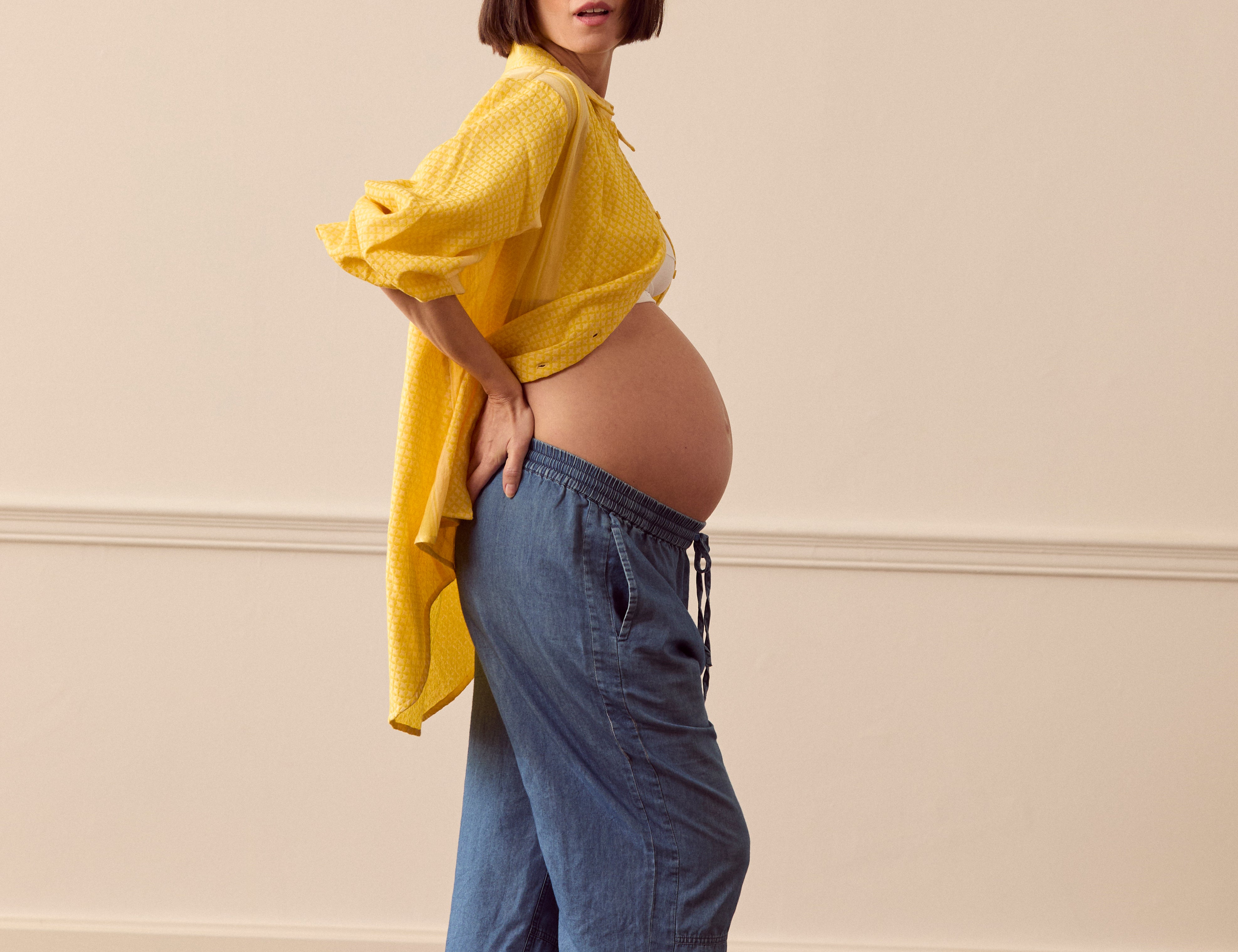 Summery Copenhagen Gaia Shirt in Vibrant Yellow 2