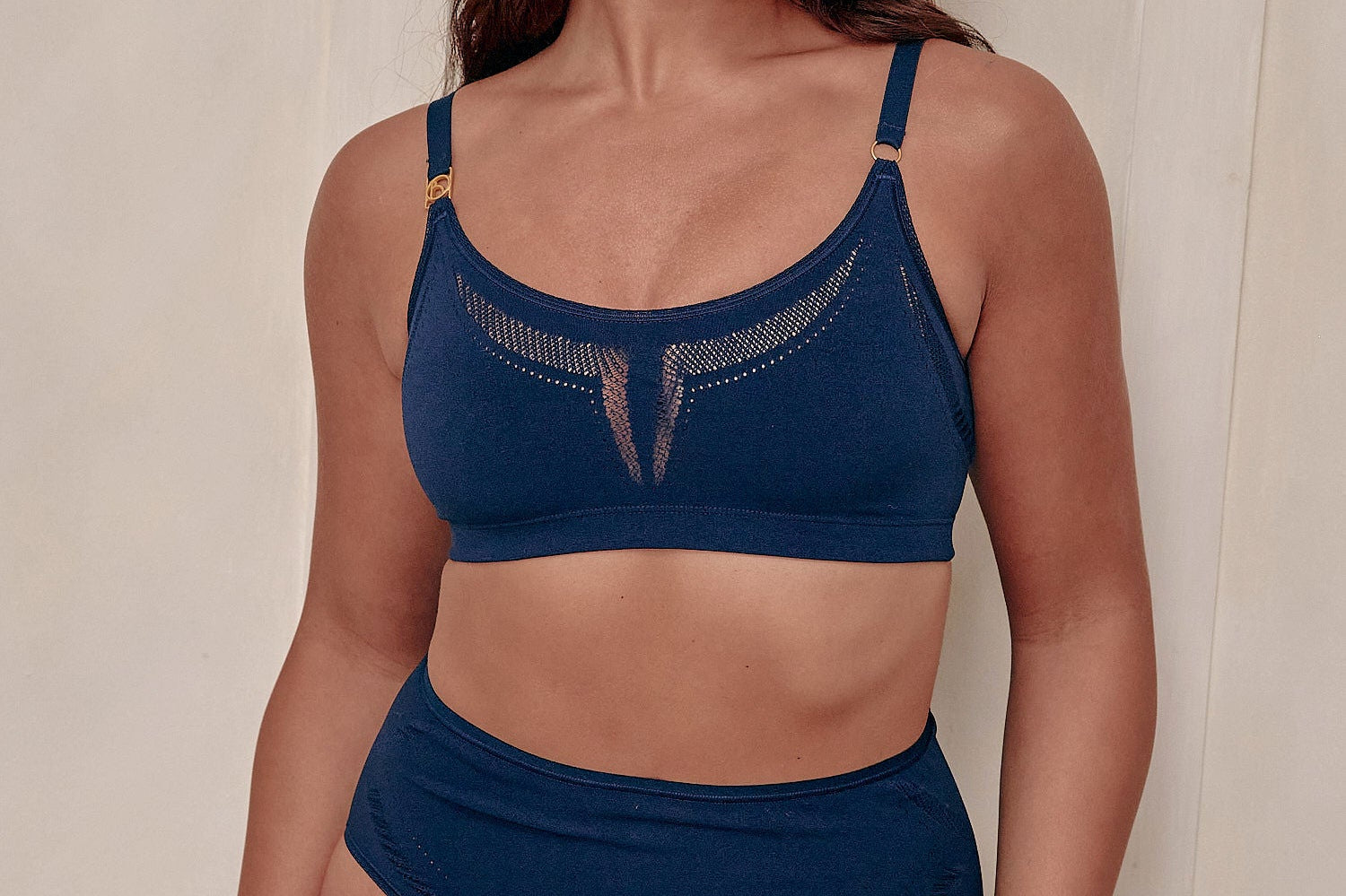 The Mutha Project The Scoop Bra - Navy 2