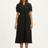 Model wearing Summery Copenhagen Karen Midi Dress in Black – front view