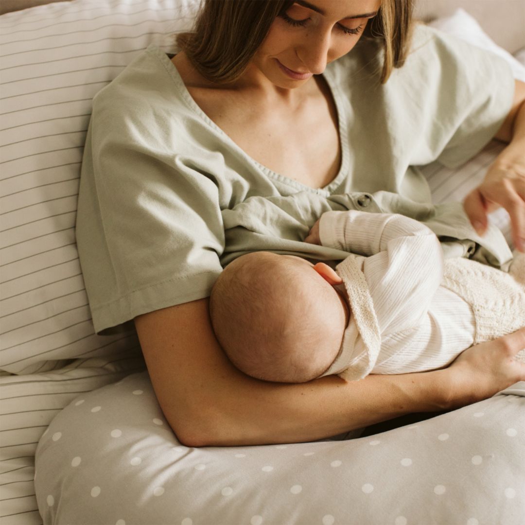 Bellamoon Pregnancy & Nursing (3-in-1) Pillow - Dotted 7