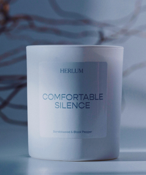 Herlum Candle Comfortable Silence | 220g 3