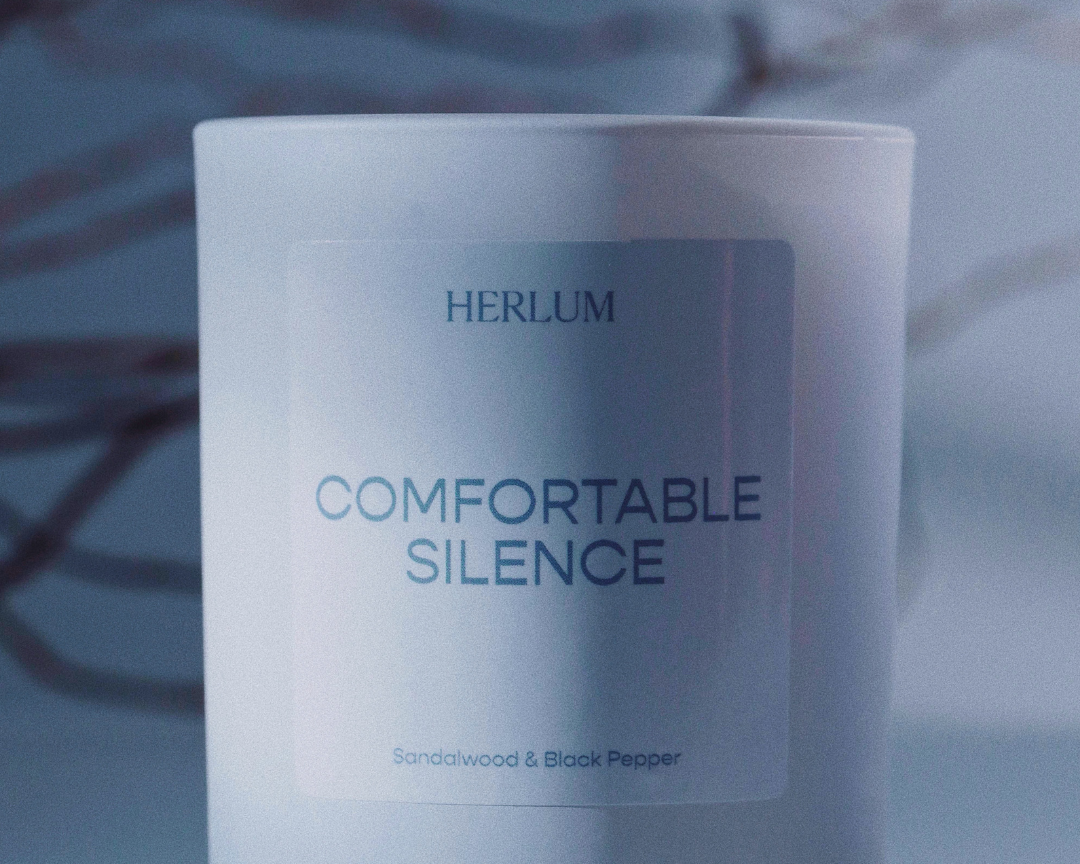 Herlum Candle Comfortable Silence | 220g 3