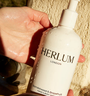 Herlum Hand & Body Wash + Copa Dew Oil Duo (Worth £58) 3