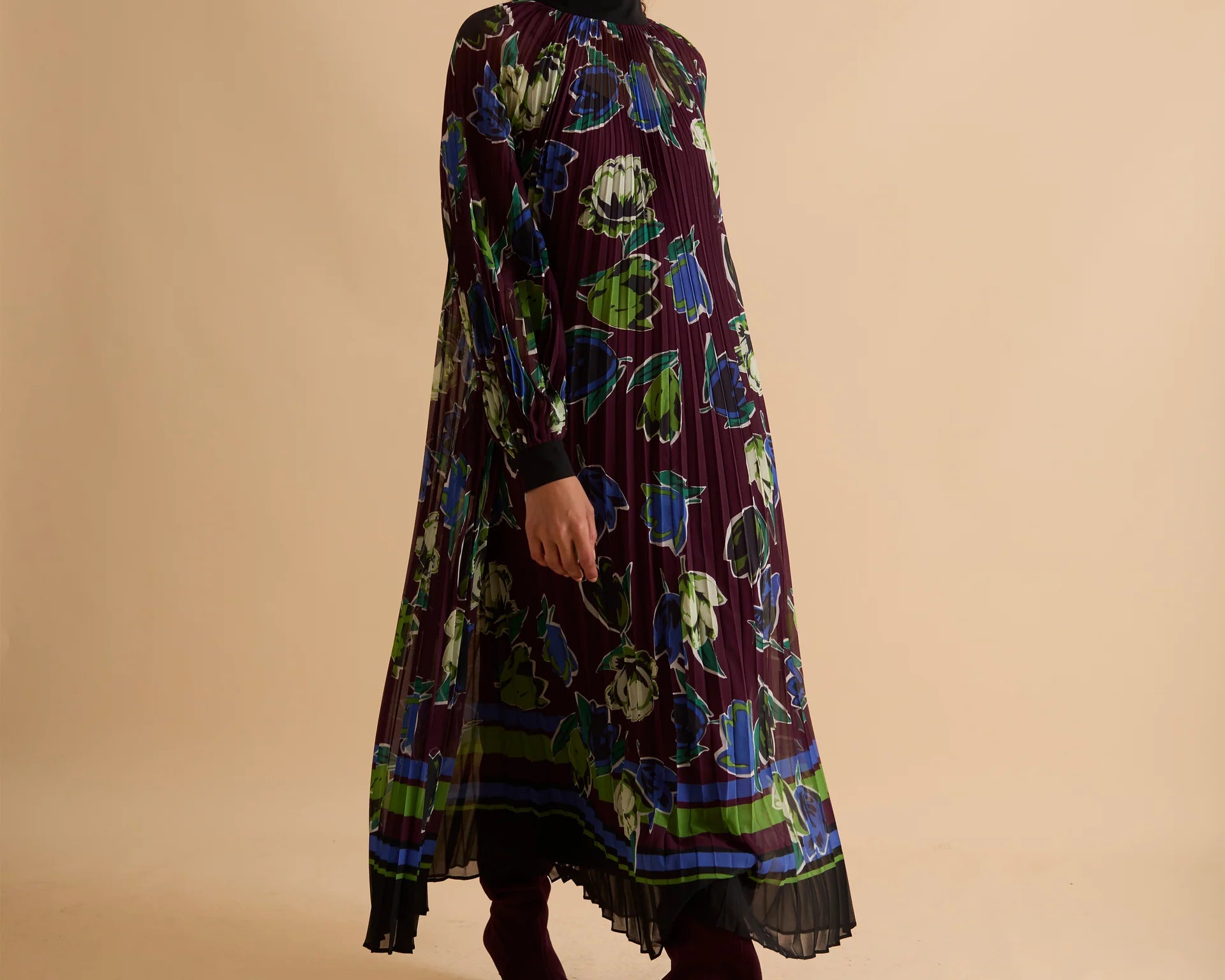Florere Printed High Neck Pleated Midi Dress 1