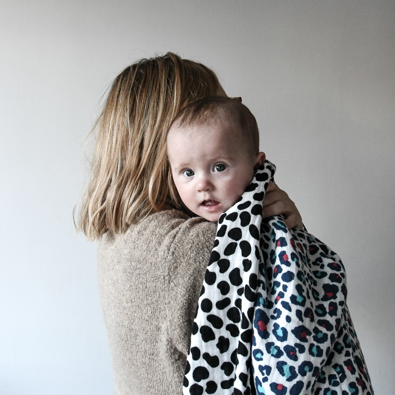 Etta Loves ANIMAL PRINT MUSLIN BLANKET - Reversible Newborn to 4 Months / 5+ Months 1