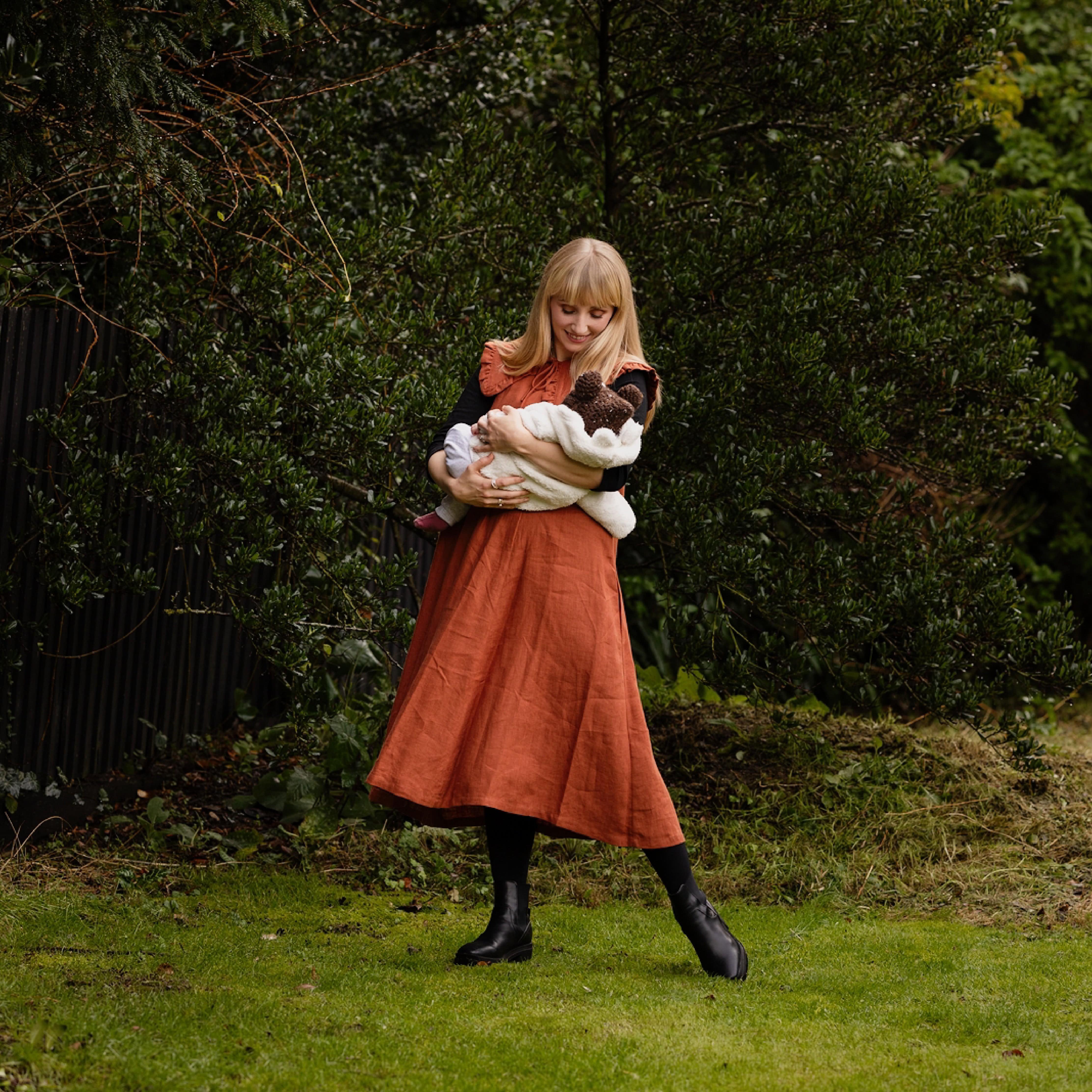 JOURNY Breastfeeding Cover - Detachable Collar - Margot Mummy Collar - Burnt Orange Linen 5
