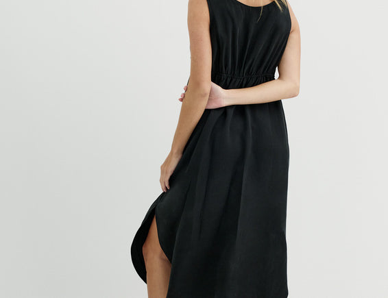 Hatch The Nadia Easy Nurse Dress 2
