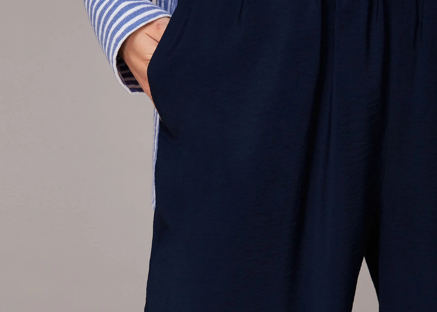 Whistles Nicola Elasticated Trouser 2