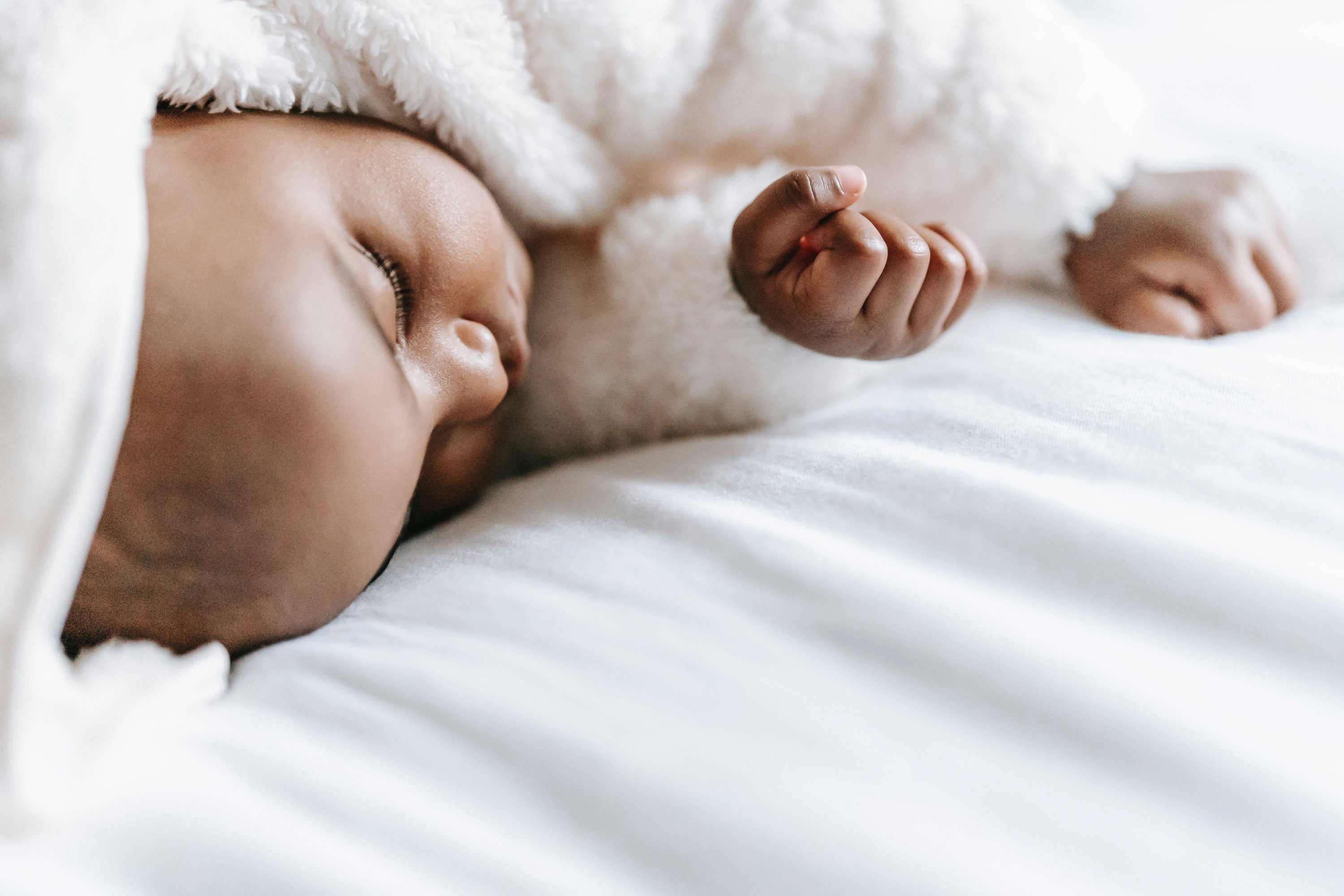 Clock changes: How to adjust your baby's sleep