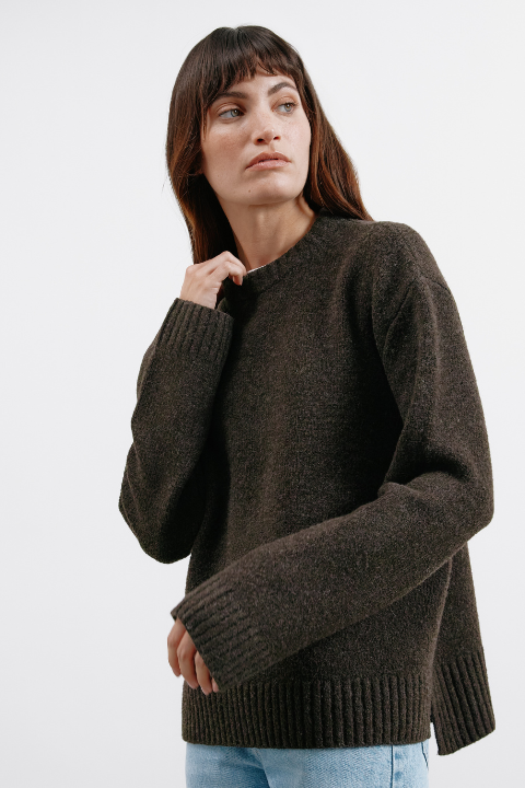 Chocolate Cosy Crew Jumper - Chocolate