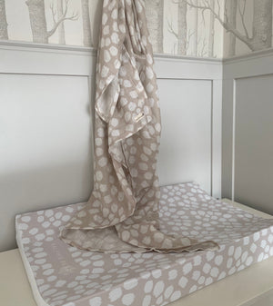 Ralphie Bear Scallop Large Swaddle Muslin 14