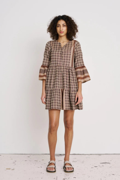 Julia Dress Spray/Chestnut