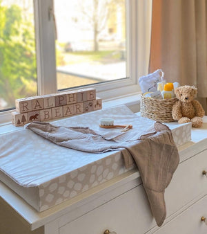 Ralphie Bear Scallop Anti Roll Wedge Baby Changing Mat Neutral Beige 5
