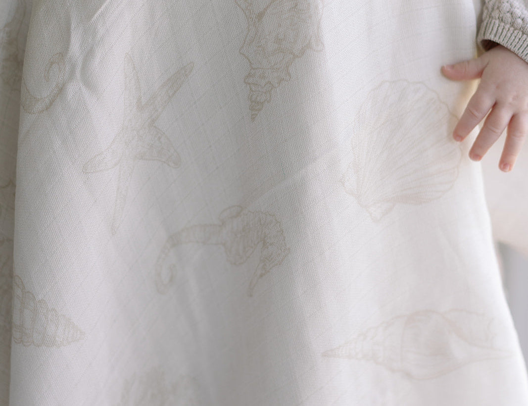 Ralphie Bear Seashell Large Swaddle Muslin 2