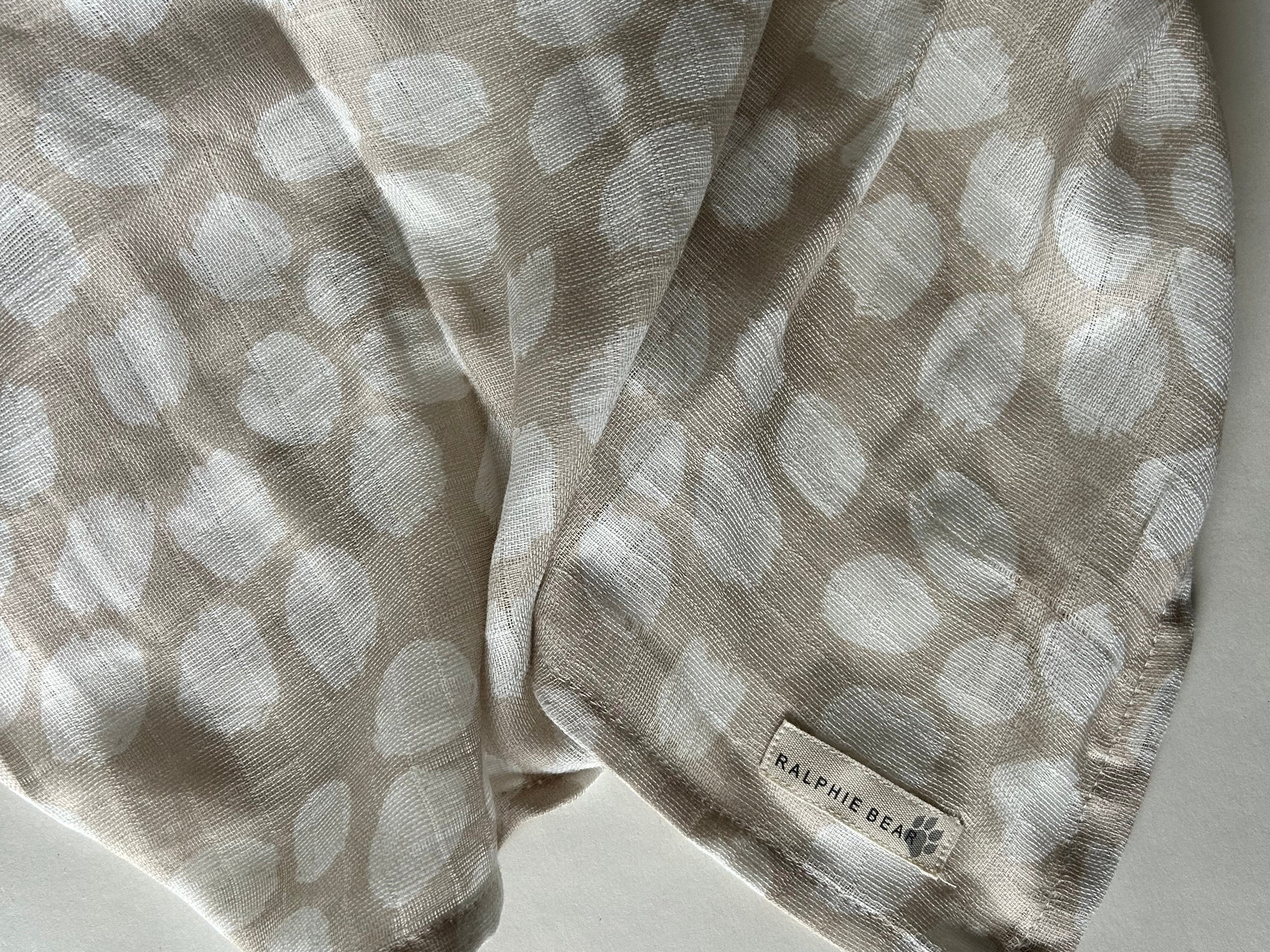 Ralphie Bear Scallop Large Swaddle Muslin 11