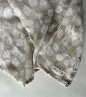 Ralphie Bear Scallop Large Swaddle Muslin 11