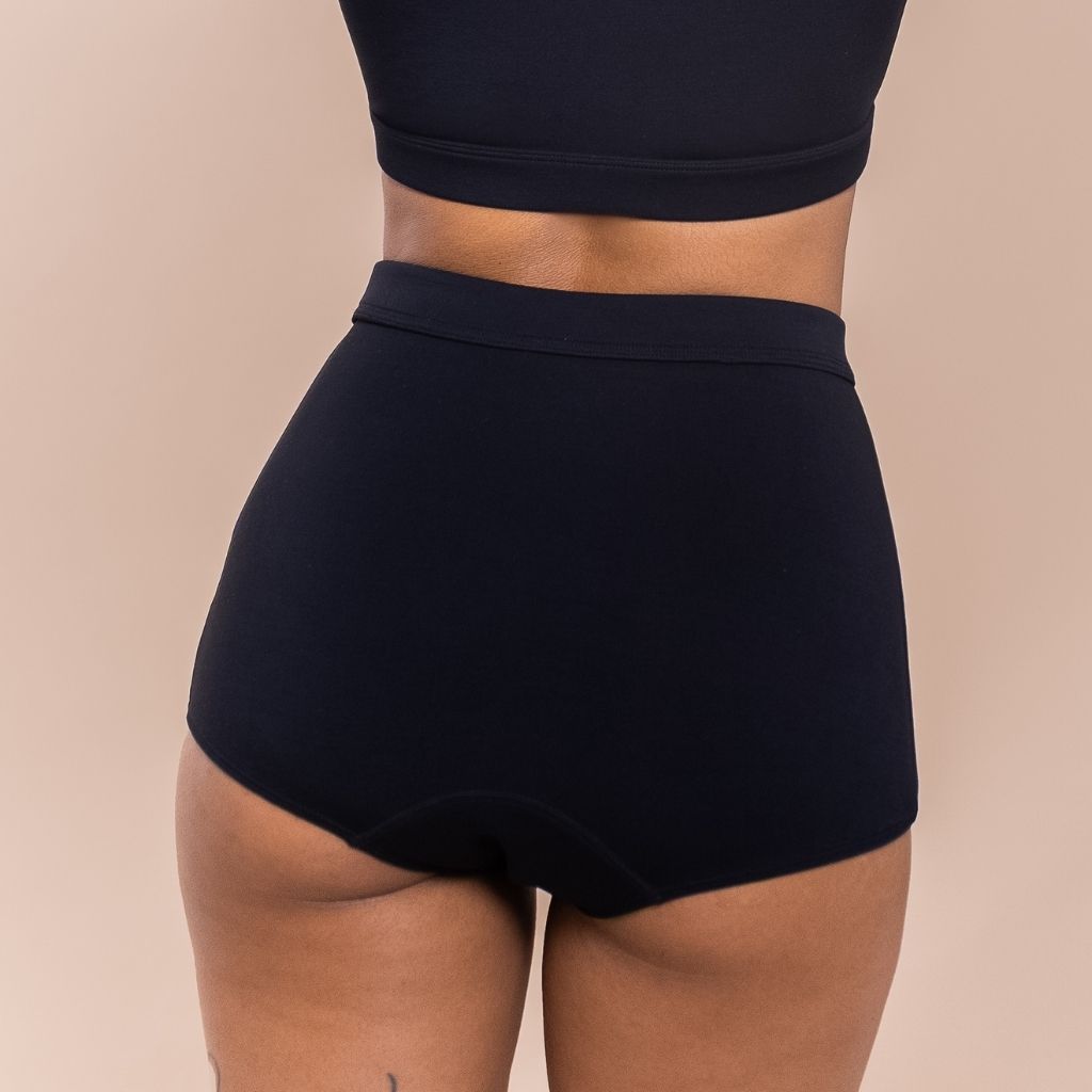 Lesh Postpartum Boyshorts 6