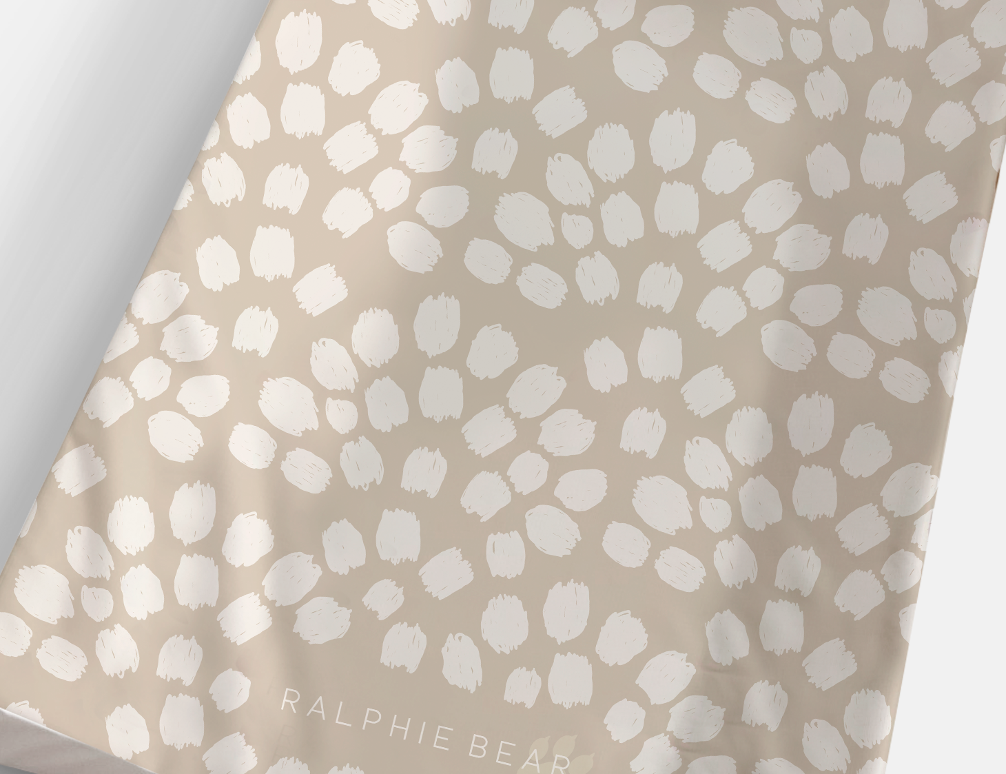 Ralphie Bear Scallop Anti Roll Wedge Baby Changing Mat Neutral Beige 1