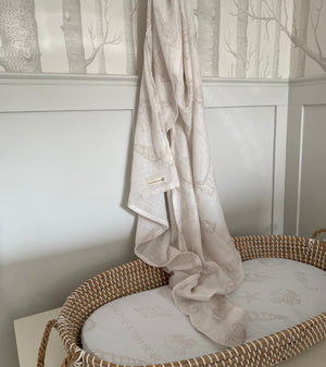 Ralphie Bear Seashell Large Swaddle Muslin 12