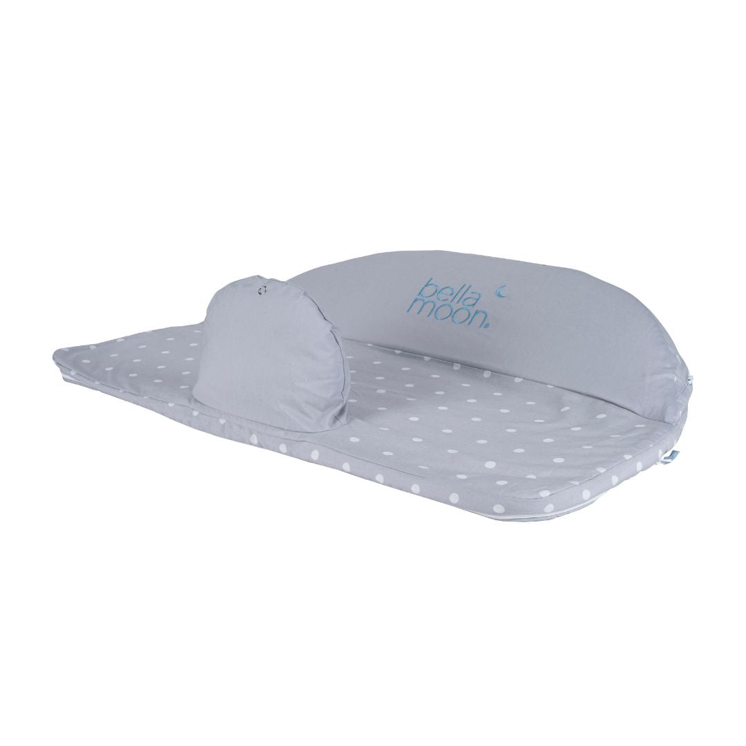 BellaMoon Lie Down Feeding Pillow Dotted 2