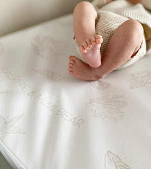 Ralphie Bear Seashell Anti Roll Wedge Changing Mat 4