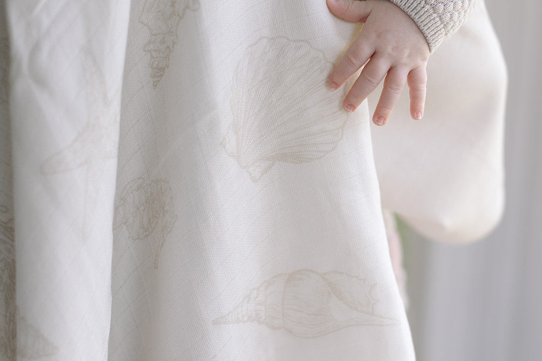 Ralphie Bear Seashell Large Swaddle Muslin 9