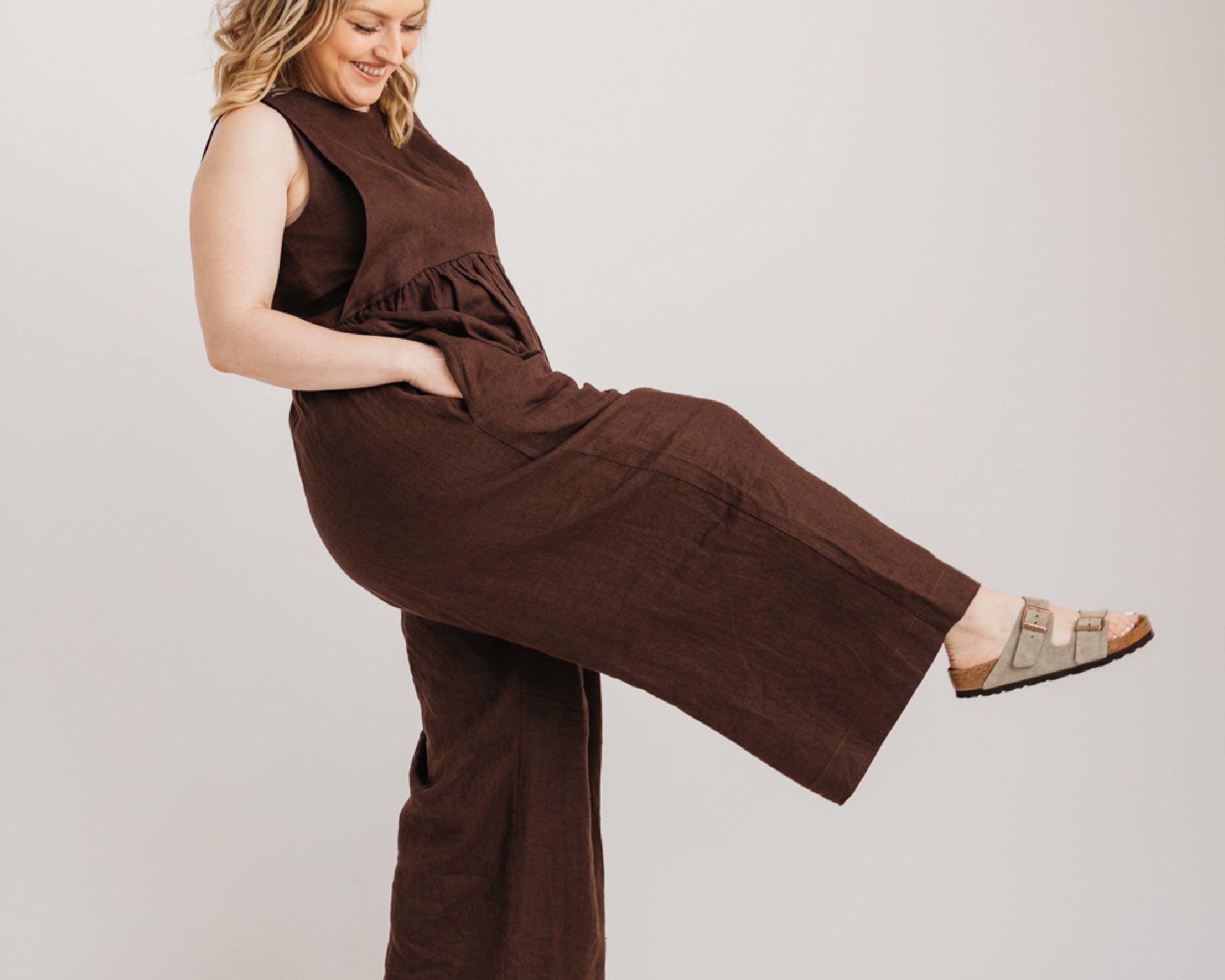 JOURNY Ada Jumpsuit Linen Chocolate Brown 7