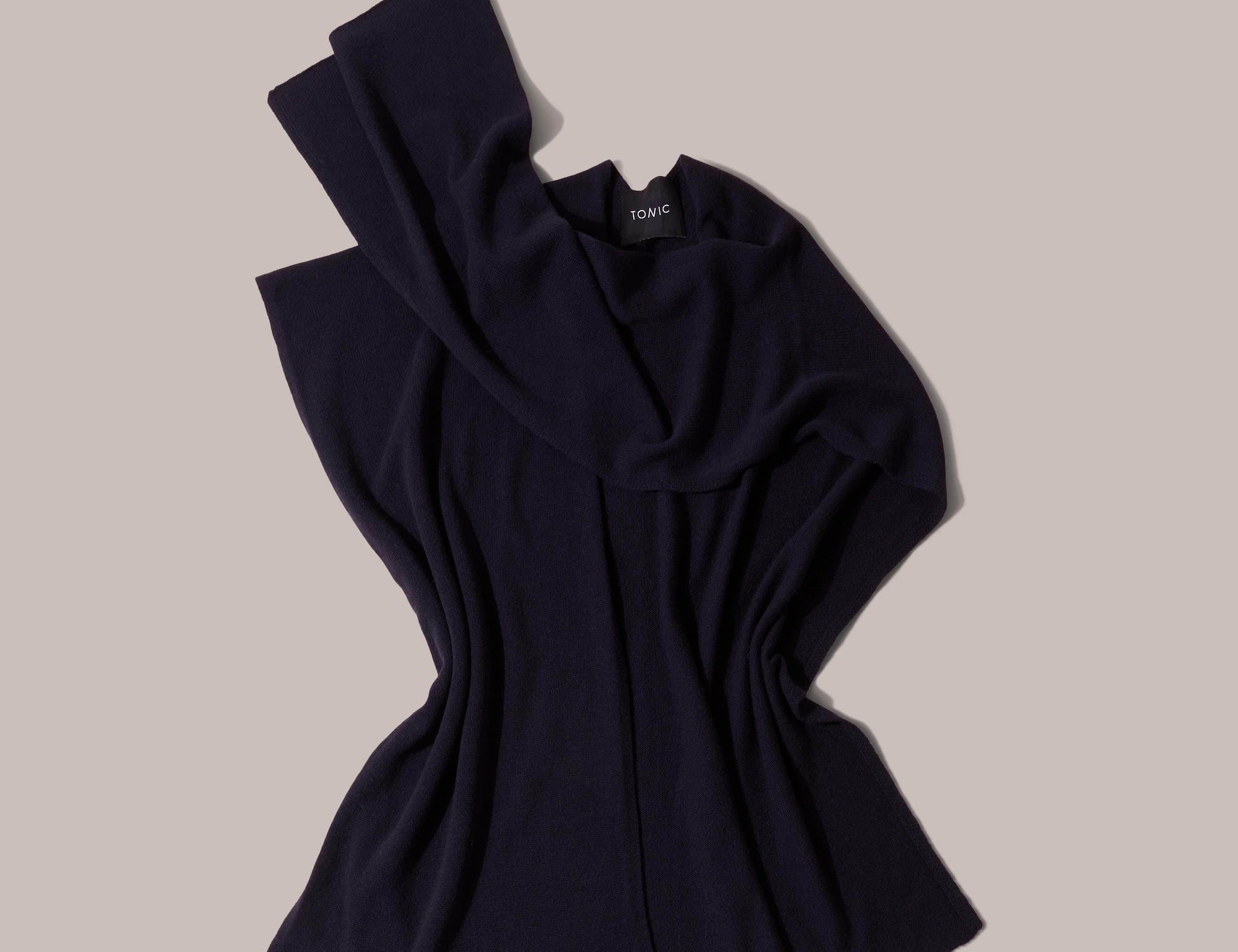 Tonic London Cashmere Recuperation Shawl Navy 2
