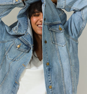 Hatch The Classic Maternity Jean Jacket 9