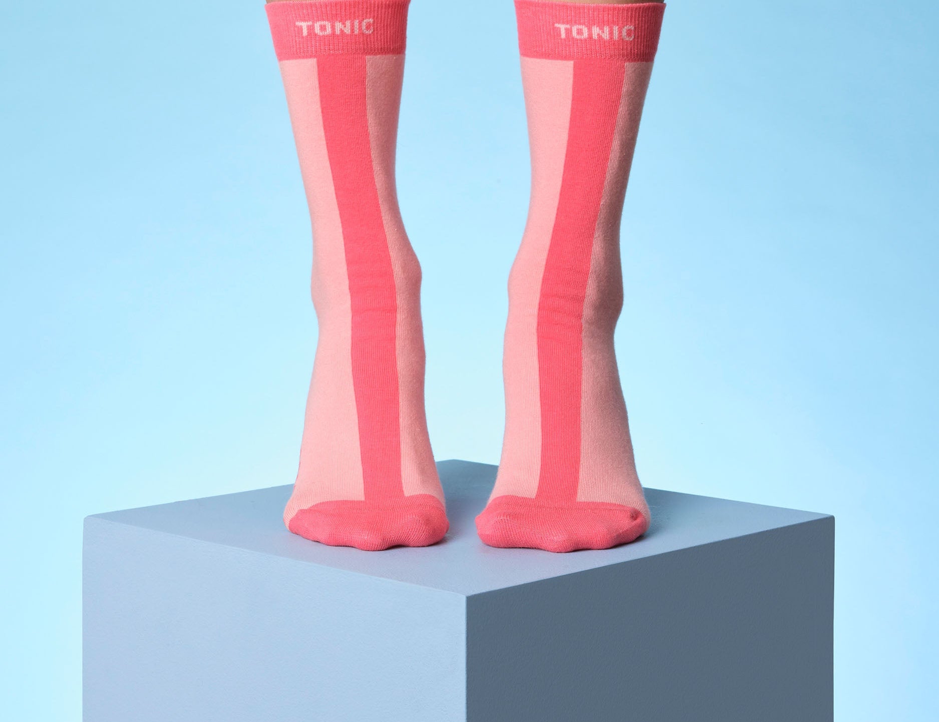 Tonic London Colour Pop Hospital Socks Pink 1