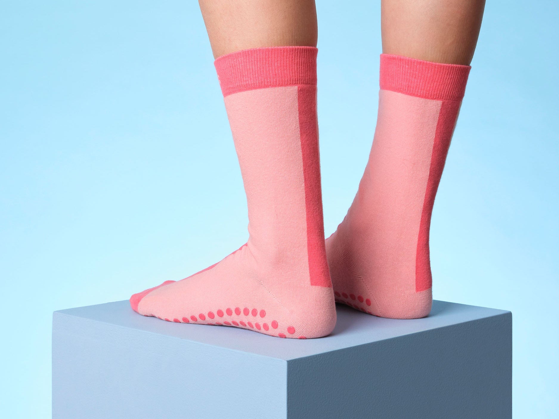 Tonic London Colour Pop Hospital Socks Pink 3