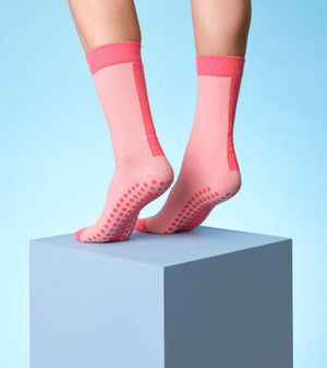 Tonic London Colour Pop Hospital Socks Pink 2