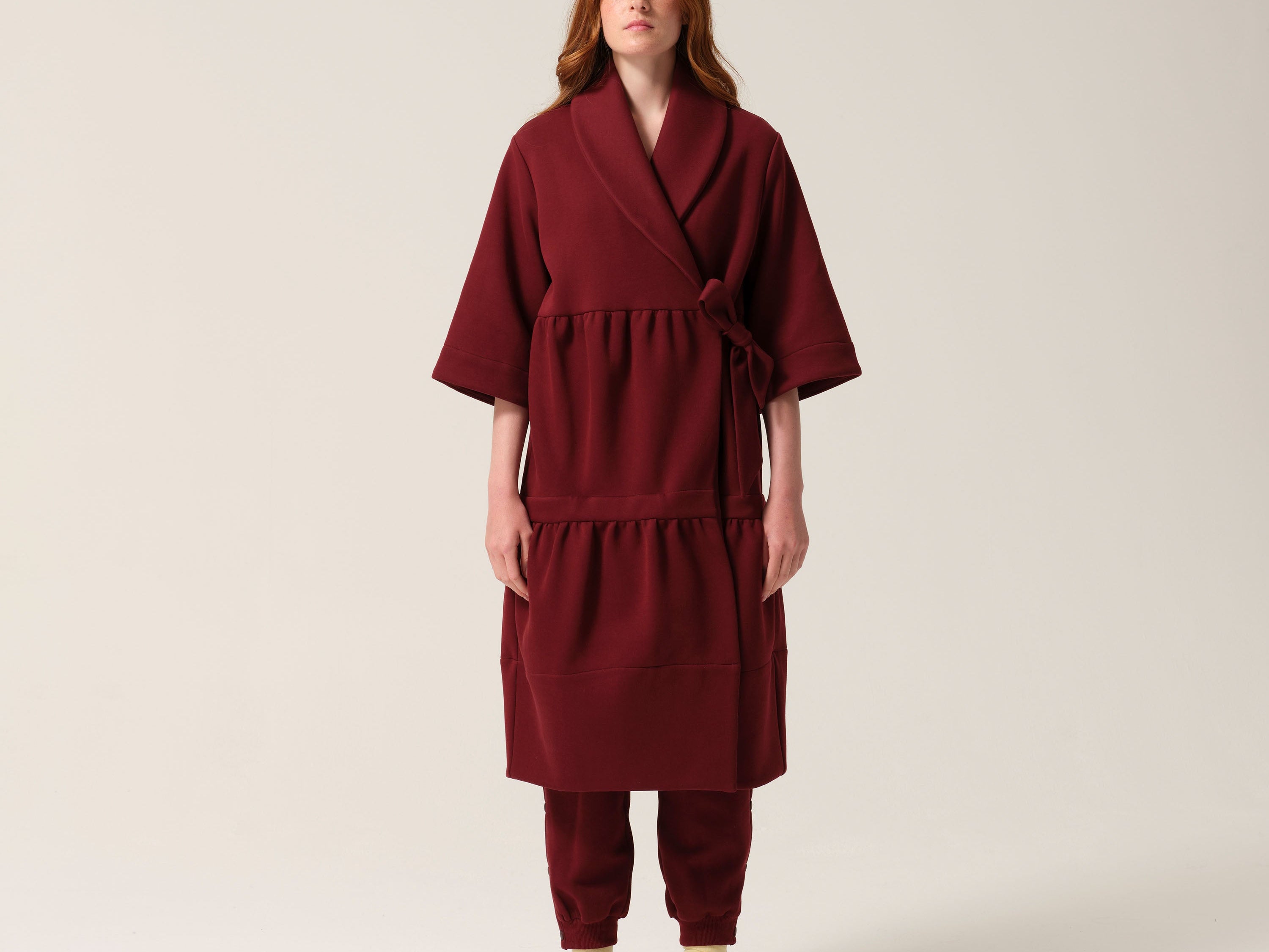 Tonic London Womens Magic Pocket Drain Robe Burgundy 3