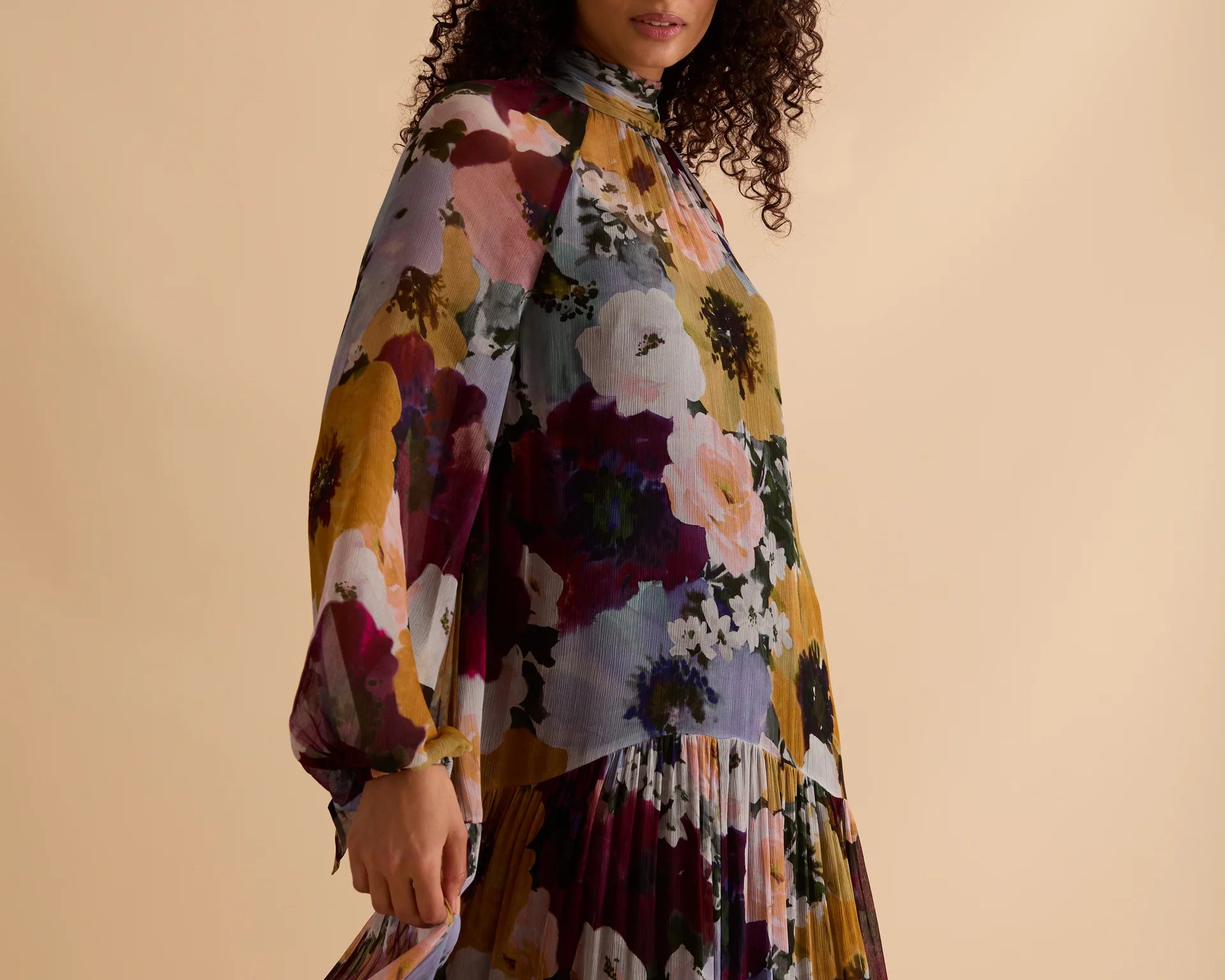 Floral Tiered Midi Dress | Pregnancy-Friendly Style & Elegance For The Creators Floral Tiered Midi Dress | Pregnancy-Friendly Style & Elegance For The Creators
