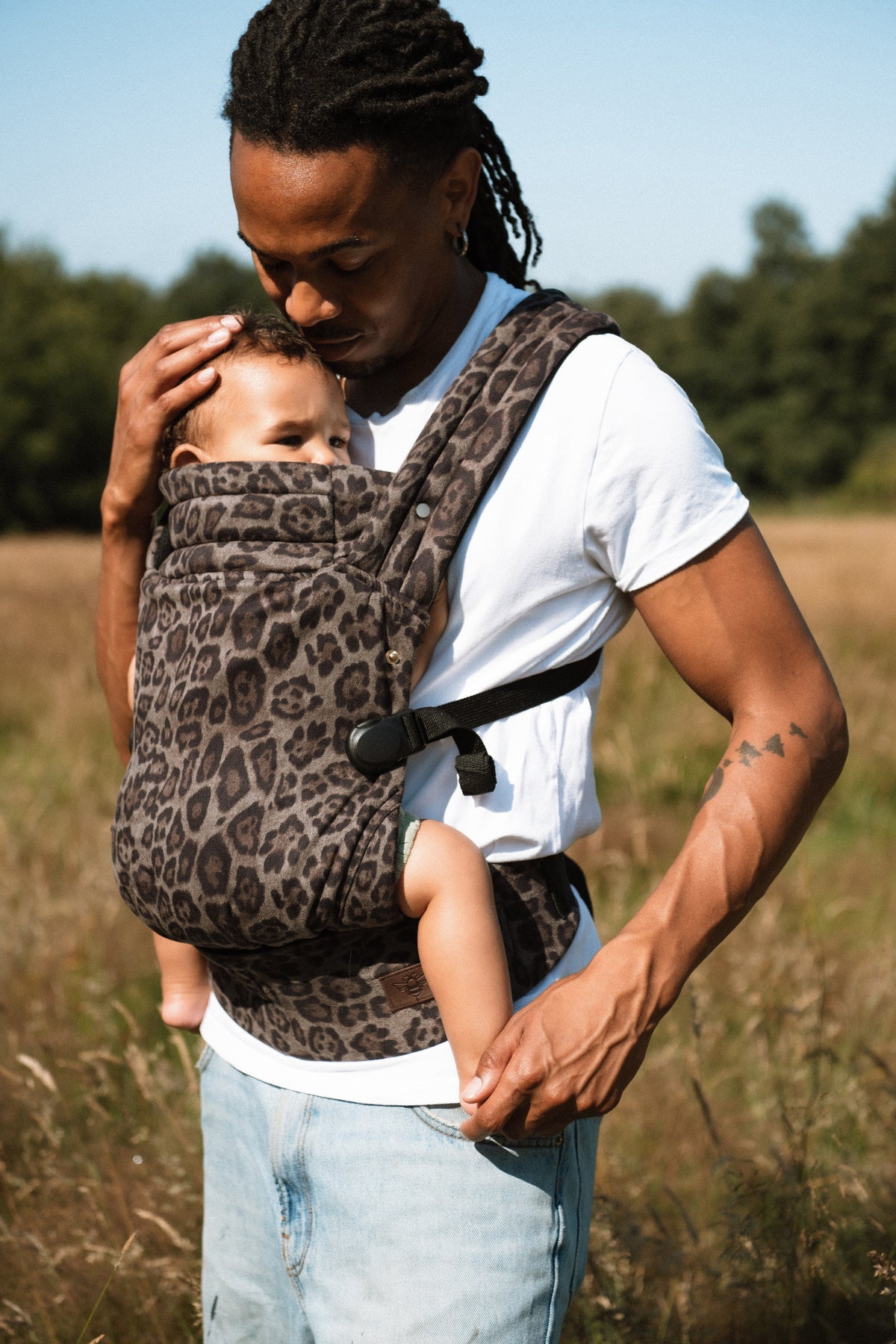 Nomad Air Animal Print Carrier Jaguar