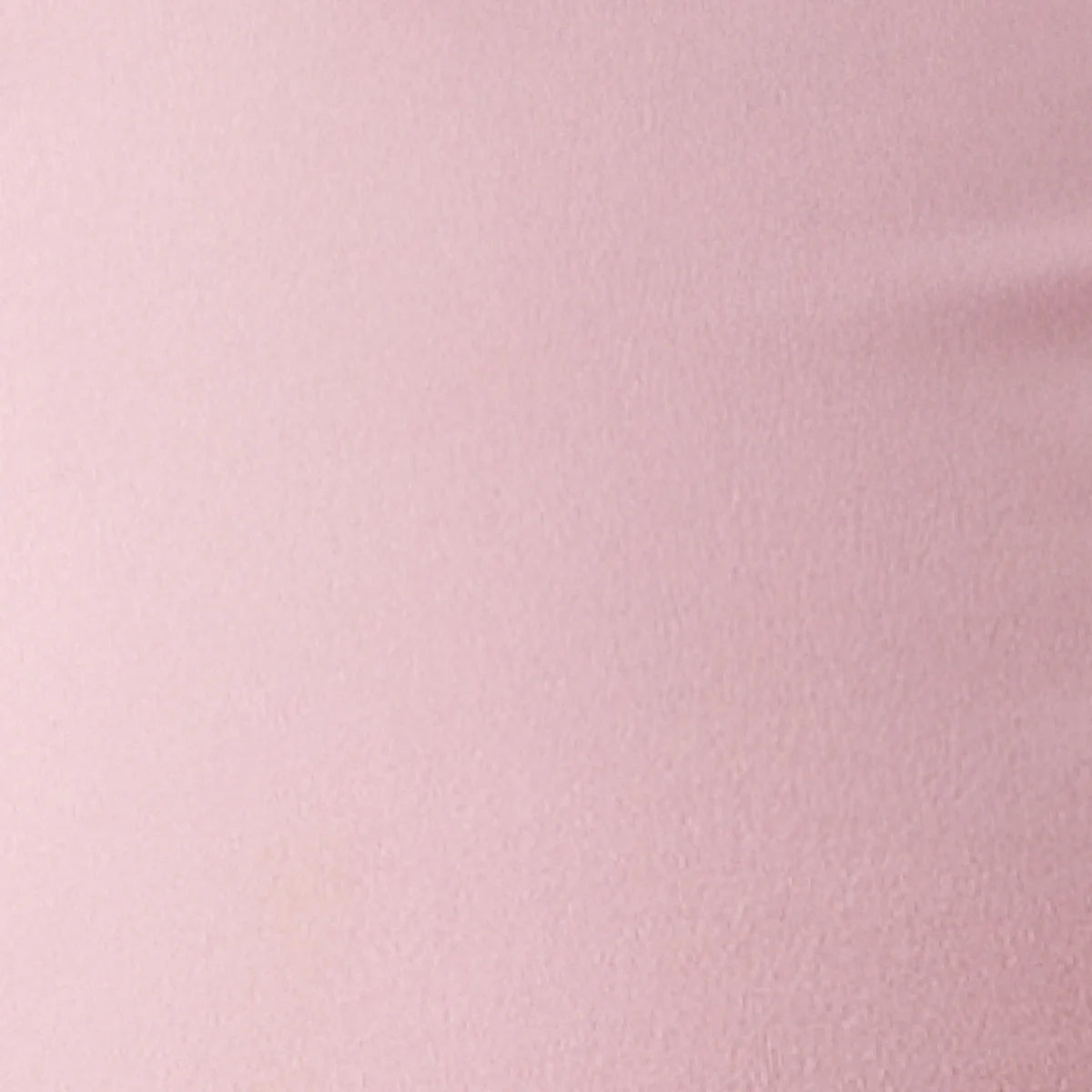 Solid light pink color swatch