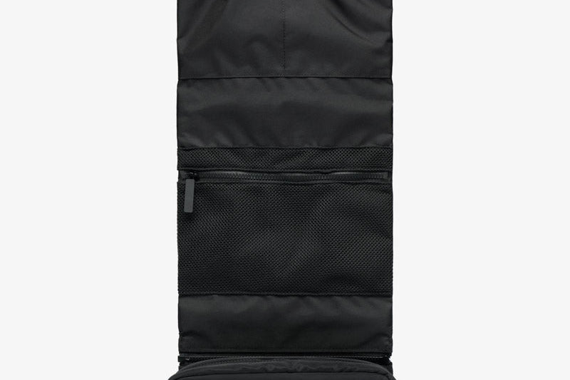 Tiba + Marl Tm Travel Roll Up Hanging Organiser Black 2