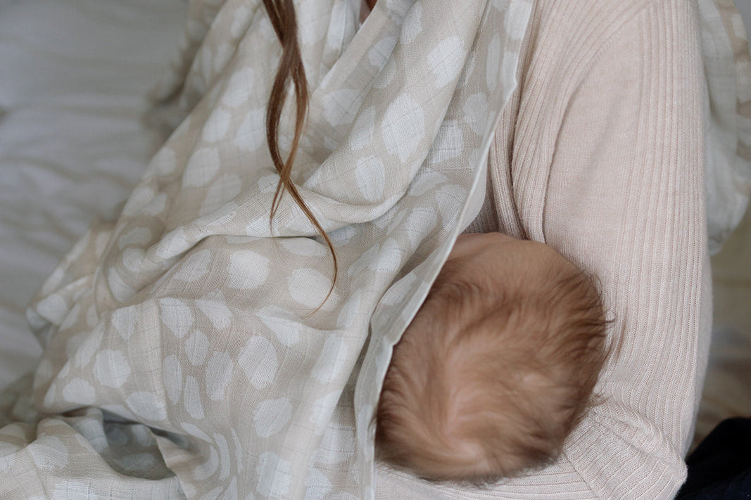 Ralphie Bear Scallop Large Swaddle Muslin 9